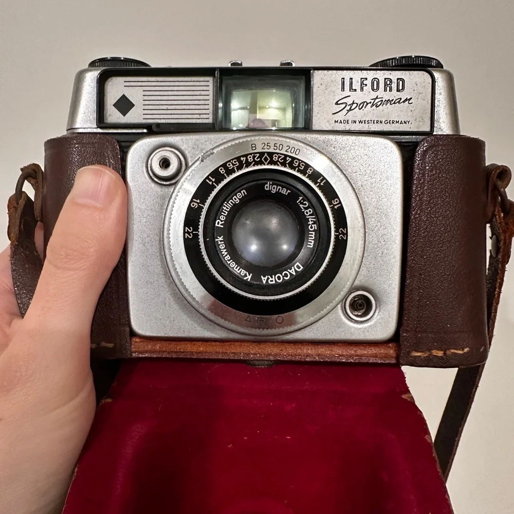 Ilford Sportsman Classic Camera - Silver and Brown